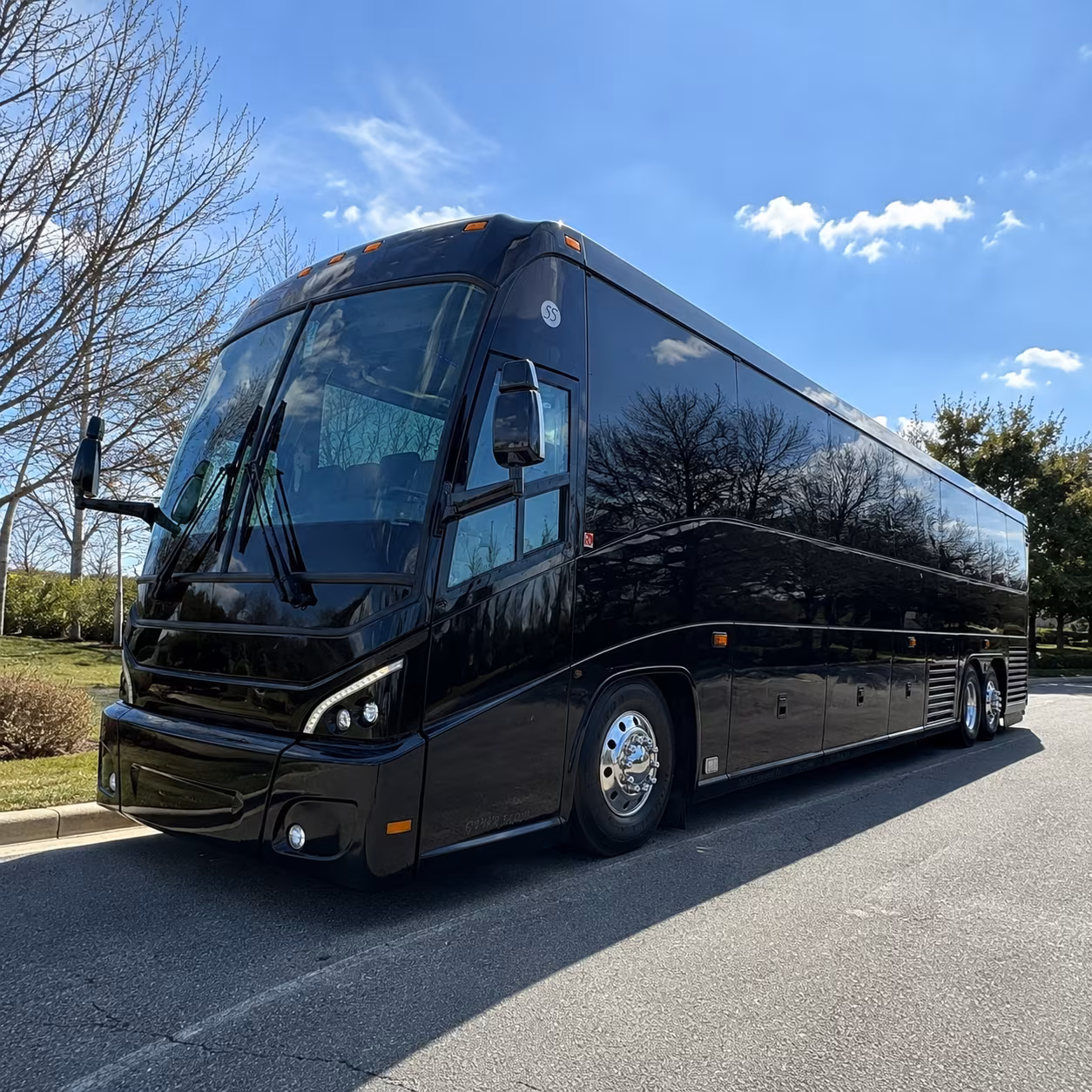 airport shuttle buses to piedmont triad international airport gso