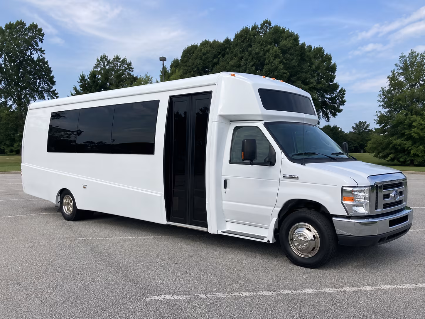 high point 18 passenger party bus