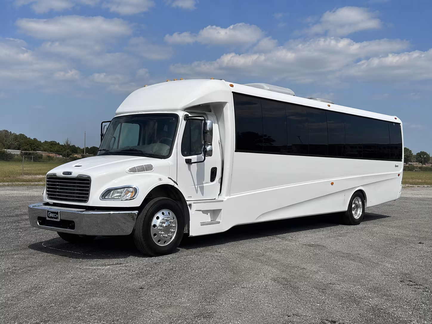 high point 50 passenger party bus