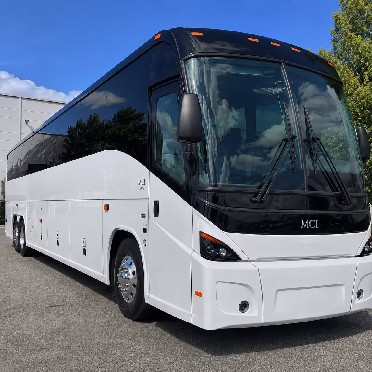 high point market shuttle buses for exhibitors and attendees