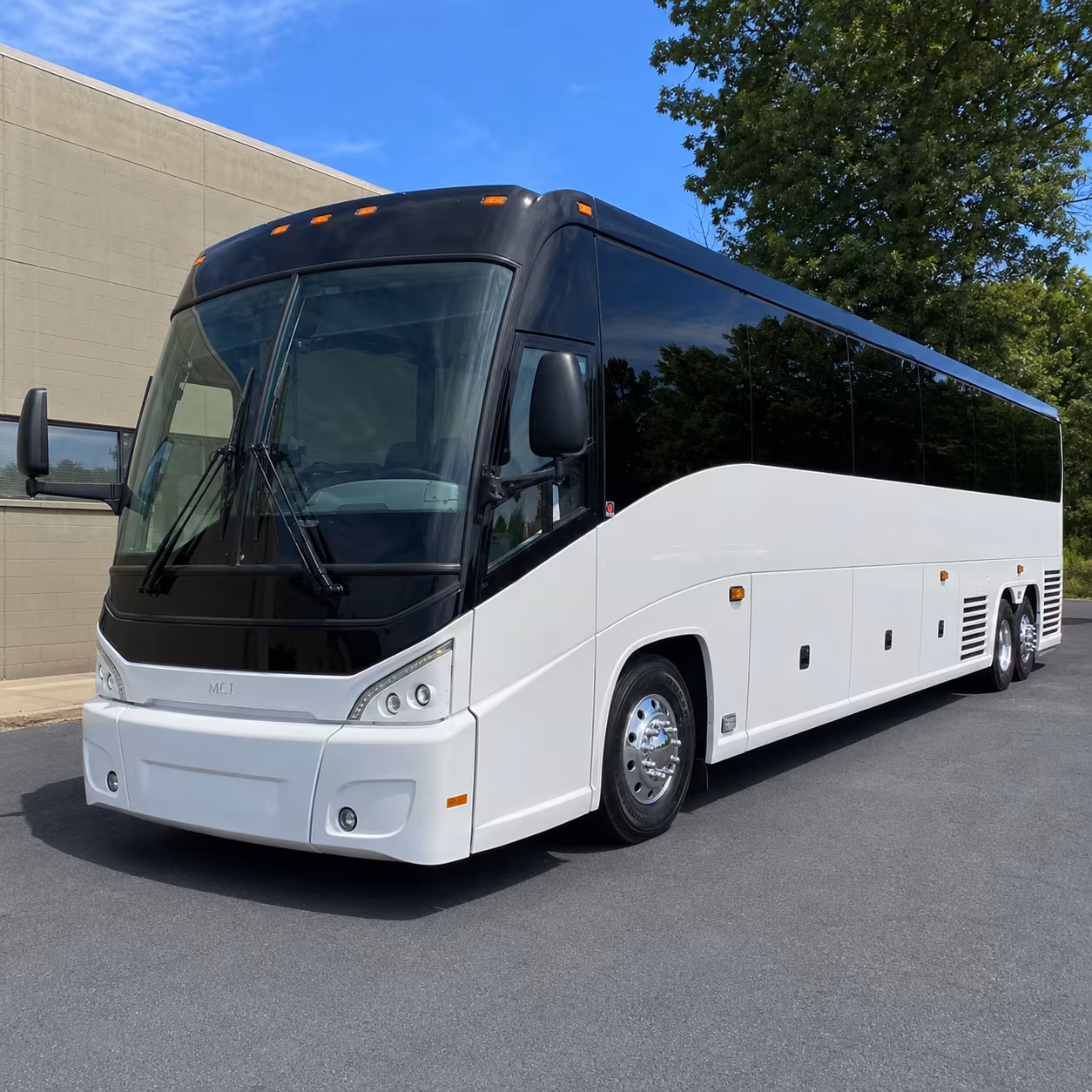 retreat buses for trips to caraway and quaker lake