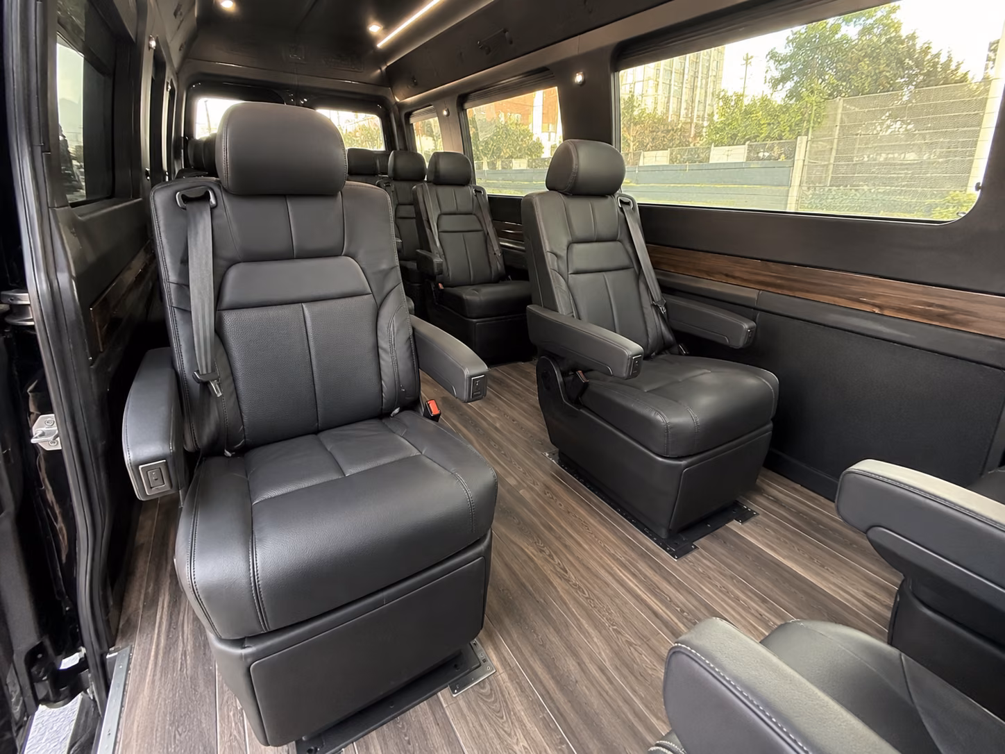 sprinter vans and minibuses for small corporate groups in high point