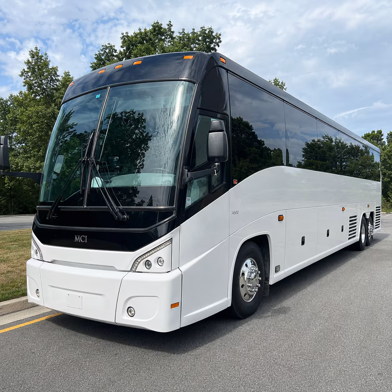 youth group buses for trips to carowinds and regional destinations